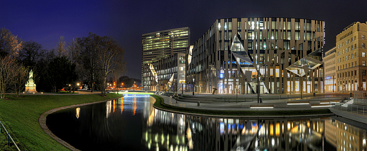 Panorama Bild vom Koe-Bogen Duesseldorf